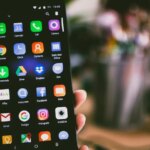 Cómo poner los botones en la parte inferior del teléfono.