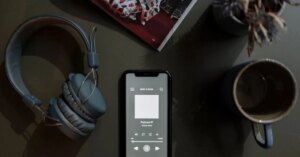 Cómo escuchar podcasts